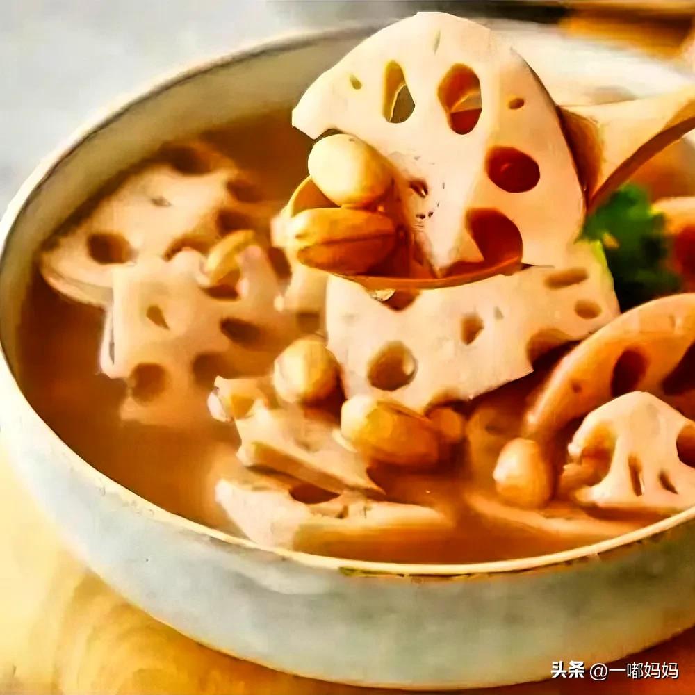 奶水不足寶媽該吃什么_哺乳期媽媽營養食譜_產后哺乳期飲食營養