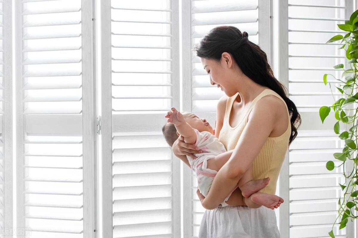 寶媽怎么回奶快_歇奶期與回奶區別_哺乳期媽媽歇奶期
